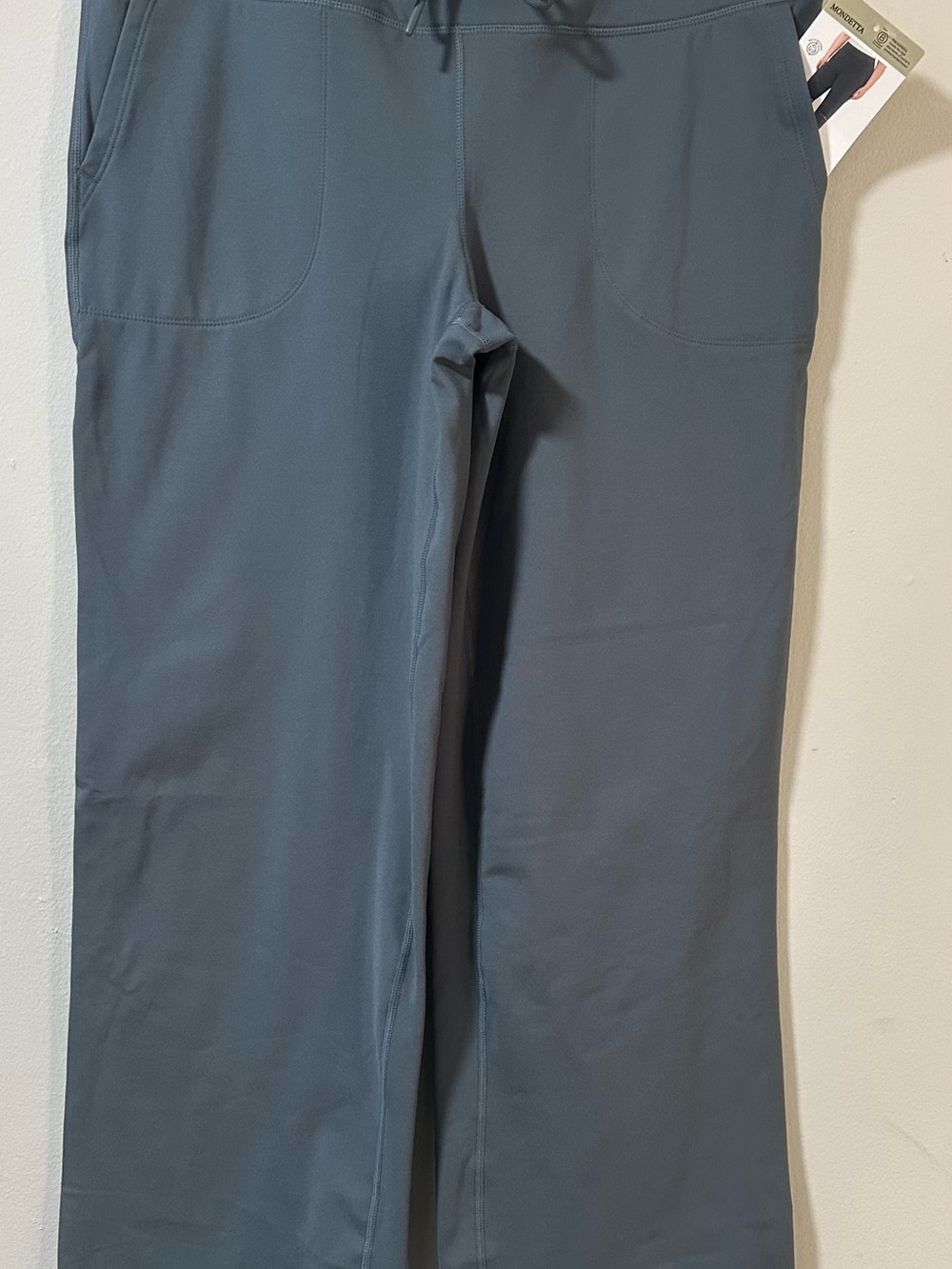 Mondetta The Warm Stretch Straight Leg Pant in Bluish
Grey